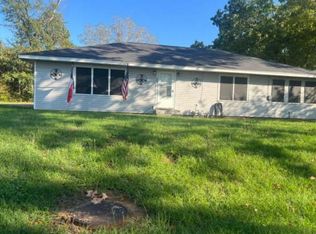 403 Kickapoo St, Palestine, TX 75803