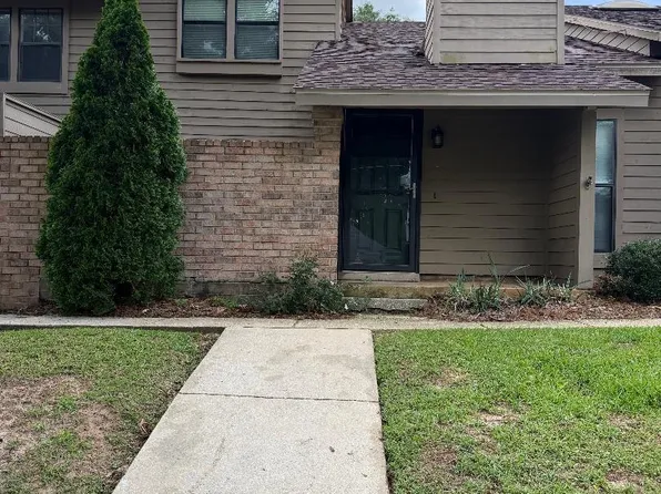 200 Parma Dr APT R2, Daphne, AL 36526