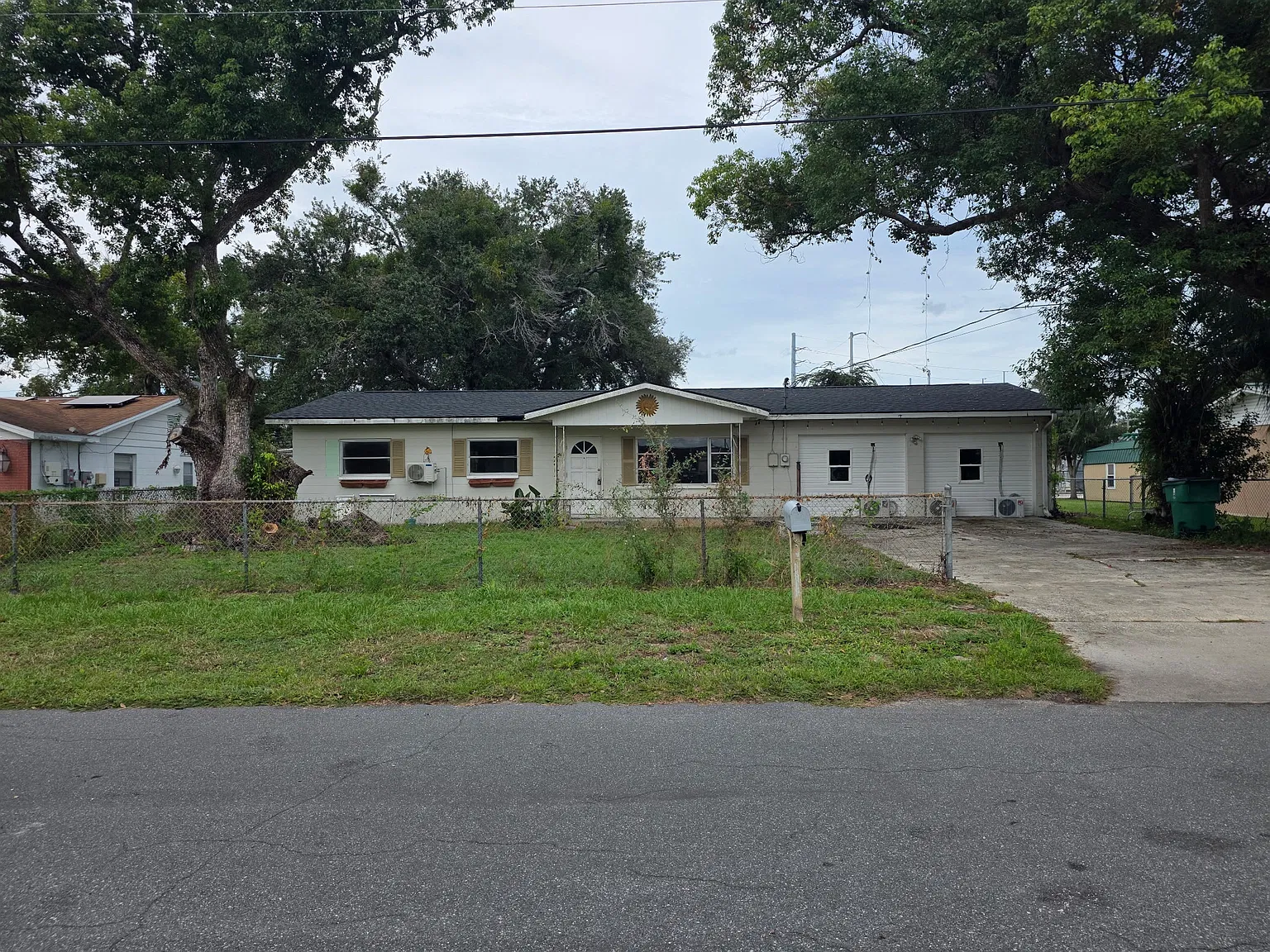 5 bed, 1684 sqft, $2,450 — Photo 1