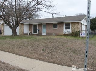 2701 Winslow St, Irving, TX 75062