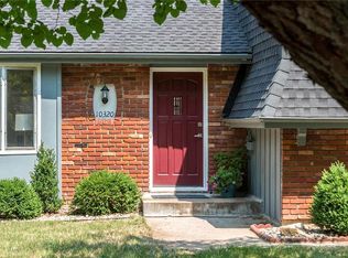 10320 W 93rd Ter, Overland Park, KS 66214