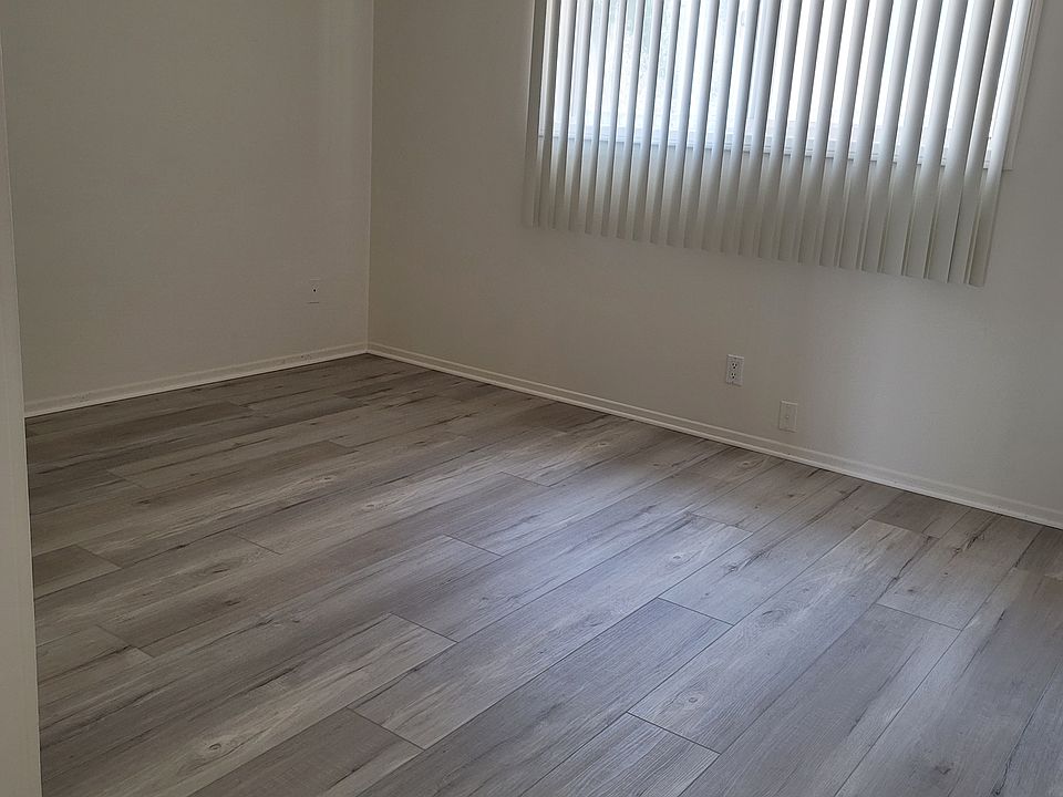 1st image of 2808 Highland Ave #B