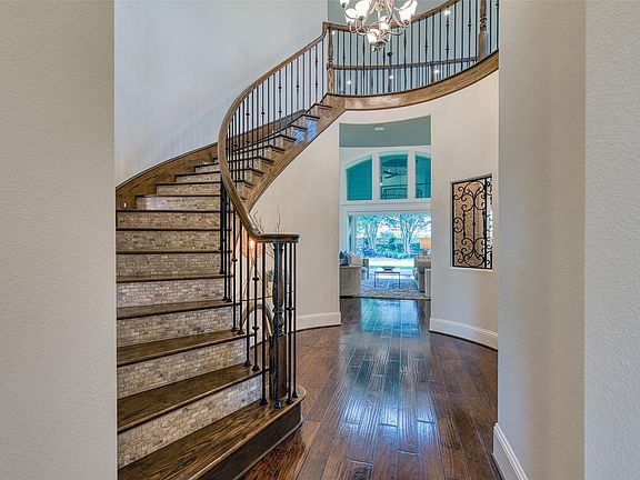 5th image of 3903 Indigo Ct