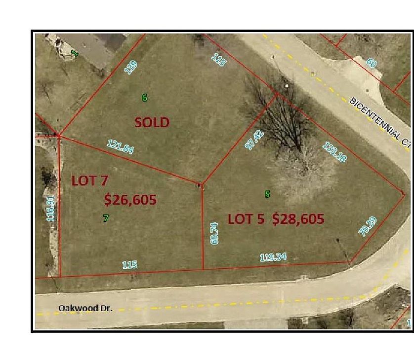 1st image of 800 Oakwood Dr