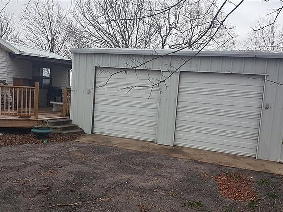2nd image of 4421 County Road 4506