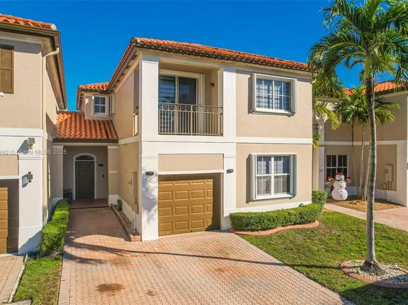 14445 NW 83rd Path, Miami Lakes, FL 33016