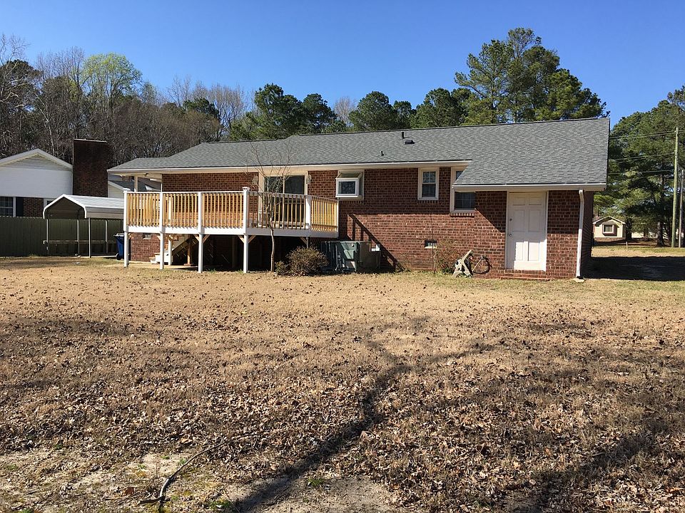 2nd image of 61 White Oak Dr