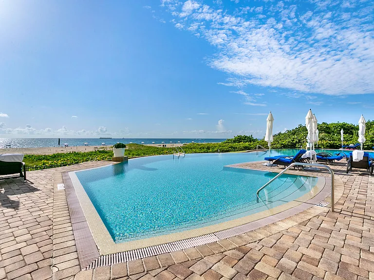 2700 N Ocean Dr #501A — Photo 52
