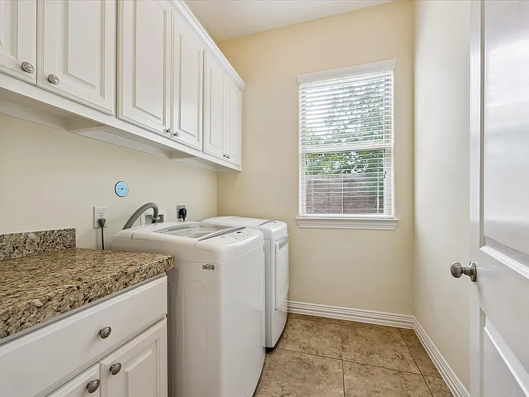 14450 Kingston Cove Ln — Photo 31