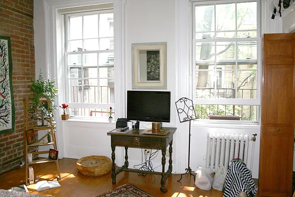 Rented by Corcoran | media 17