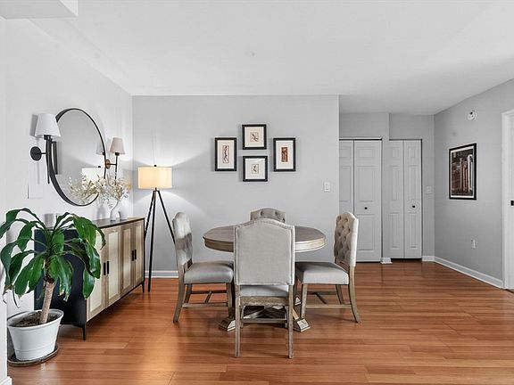 5th image of 200 Captains Row APT 408