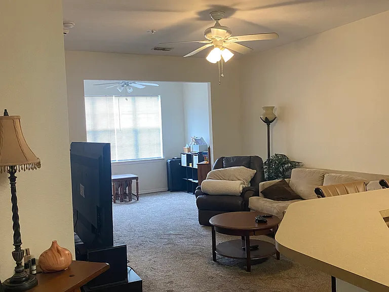 8225 Claire Ann Dr — Photo 5