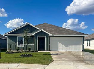 1006 Gladys Run, Seguin, TX 78155