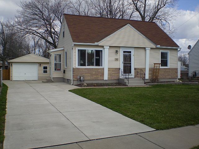 1st image of 280 Chamberlin Dr