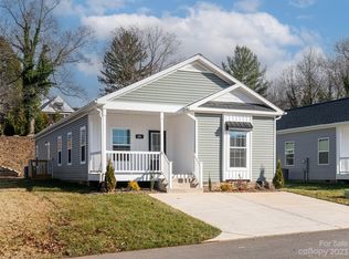 104 Bellamy Rd, Asheville, NC 28806