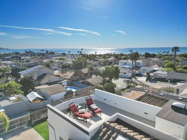 819 Van Nuys St, San Diego, CA 92109