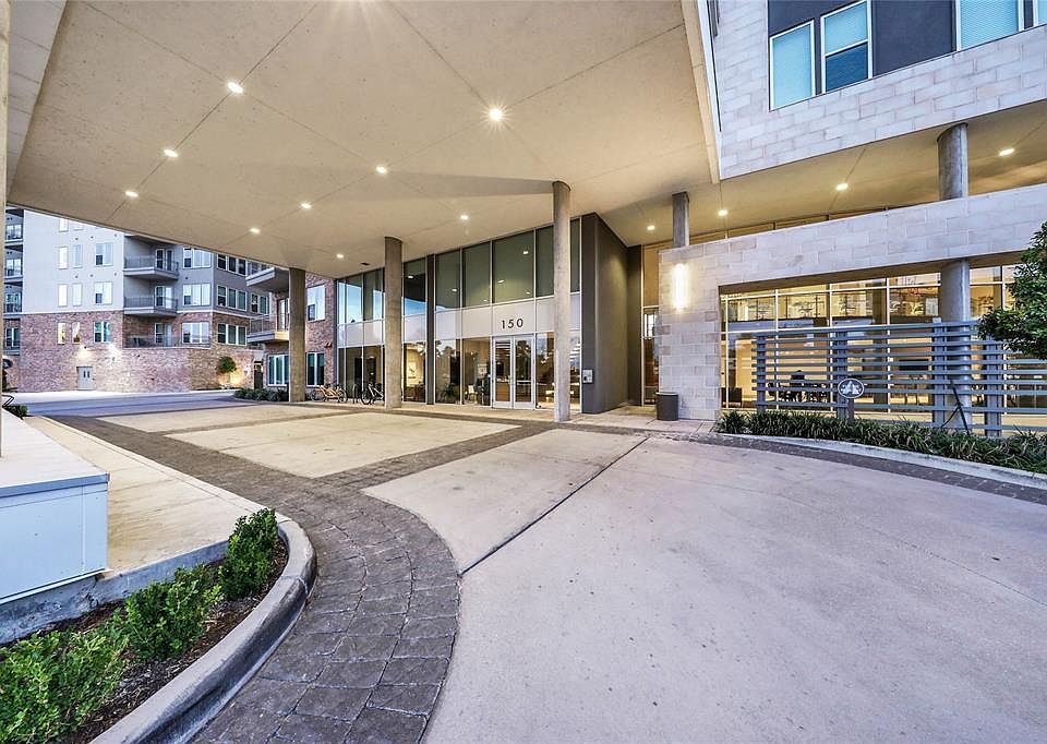 1st image of 150 W Sam Houston Pkwy N APT 2216