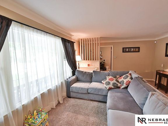 4th image of 1015 S 51st St