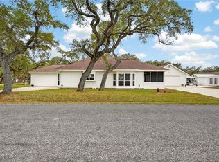 119 Bishop Rd, Rockport, TX 78382
