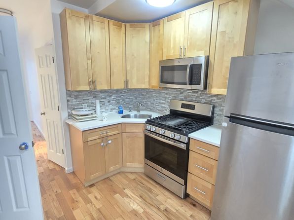 (undisclosed Address)