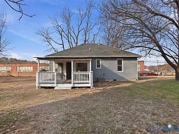 3rd image of 2714 Alexander Ave