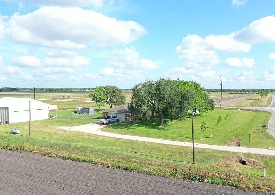 1st image of 993 County Road 213
