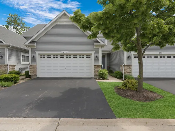 677 Shoreline Dr, Grayslake, IL 60030