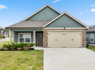 1043 Gibson Meadow Dr, Chattanooga, TN 37421