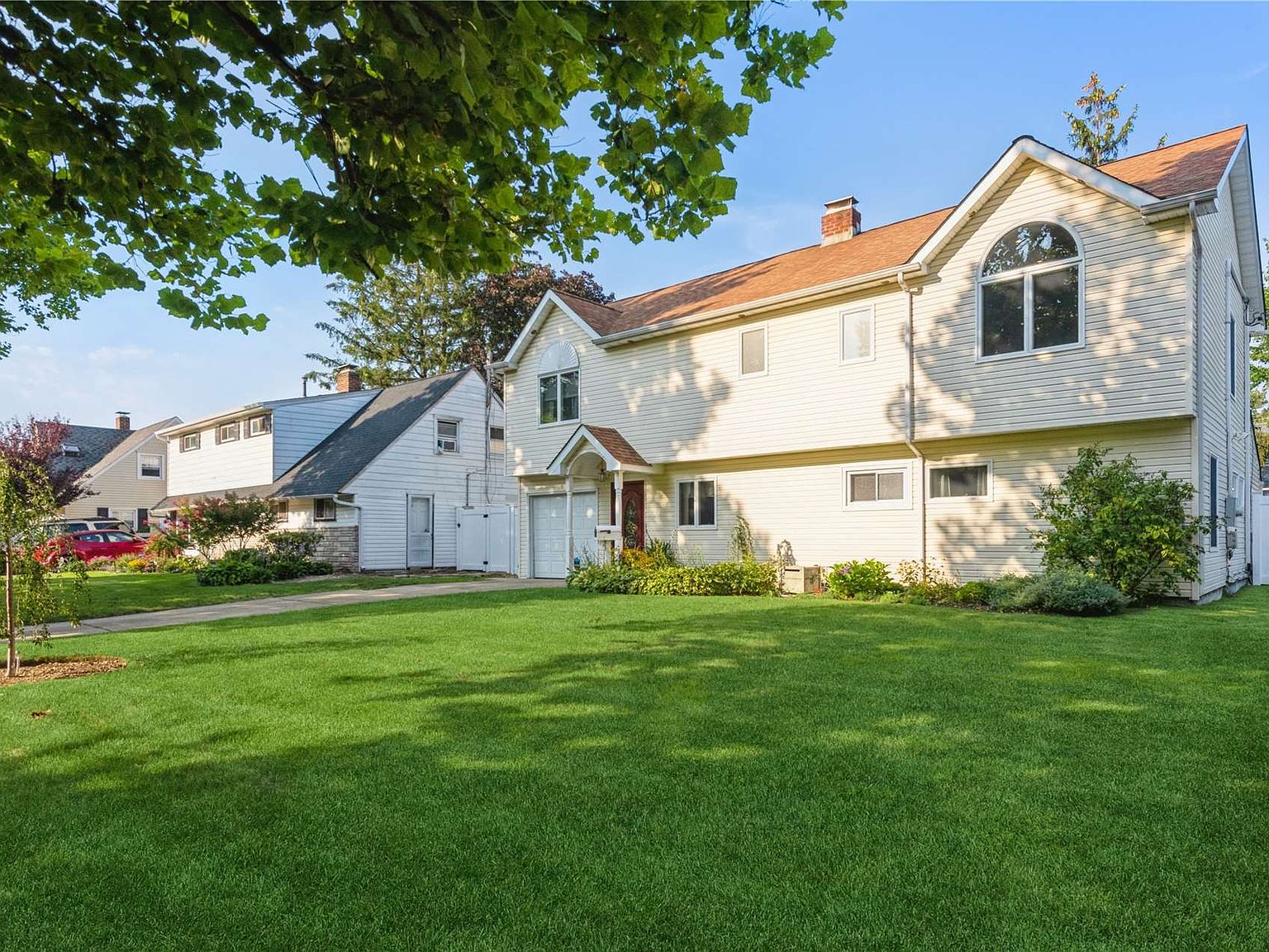 219 Loring Road, Levittown, NY 11756 Zillow