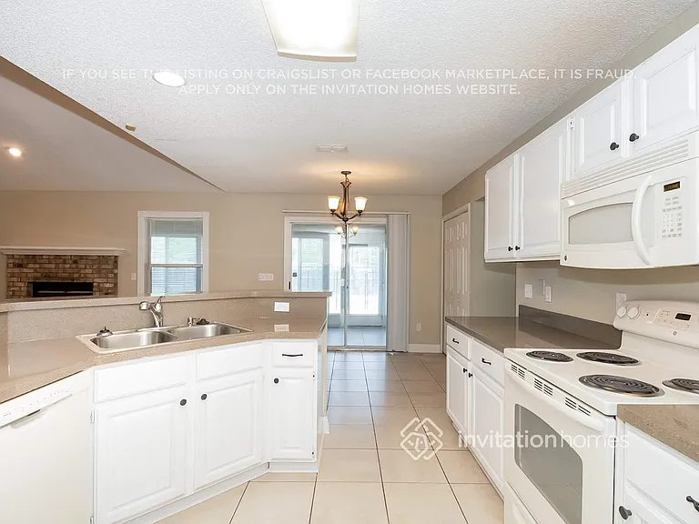 6896 Plum Lake Dr E — Photo 5