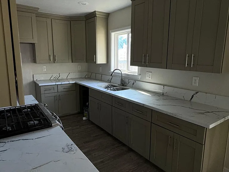 15664 Country Club Dr — Photo 13