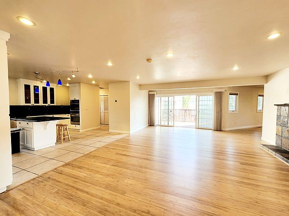 3rd image of 202 Alta Loma Dr