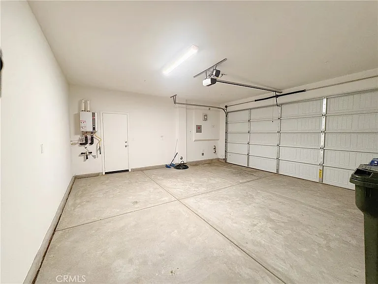 4340 S Encinitas Ave — Photo 21