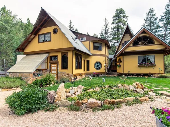 In Stevens Cyn, Duck Creek Village, UT 84762