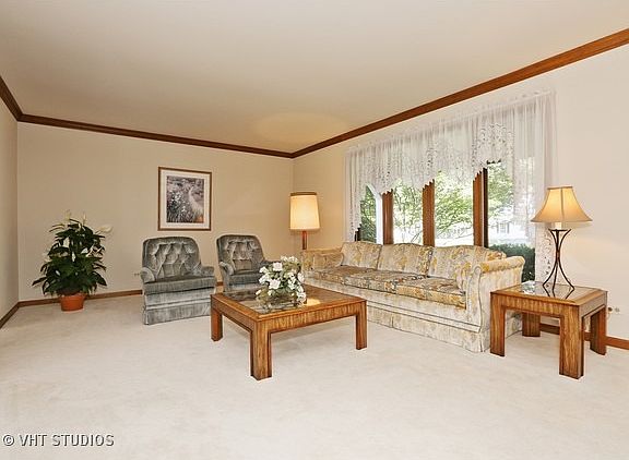 4th image of 1937 Sprucewood Ct