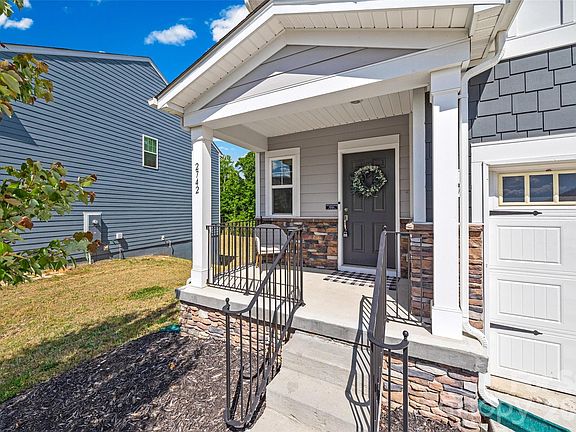 2nd image of 2742 Oldfield Dr
