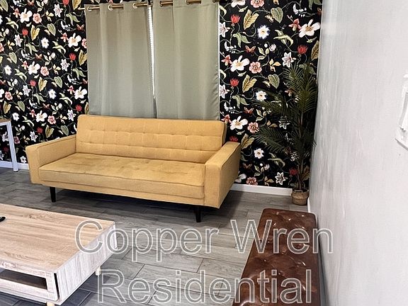 4th image of 846 N 10th Ave #6