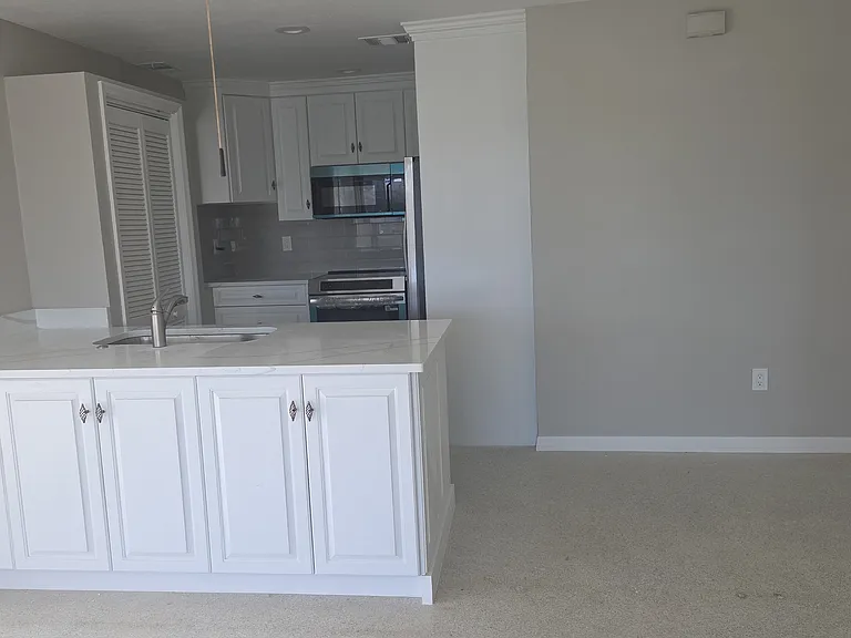 4128 Floramar Ter — Photo 6