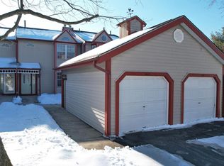 668 Lakefront Cir, Absecon, NJ 08205