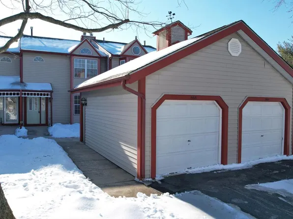 668 Lakefront Cir, Absecon, NJ 08205