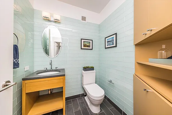 Sold by NestApple, Inc. | media 14