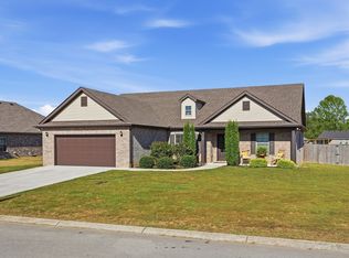 164 Spring Breeze Dr, Tullahoma, TN 37388