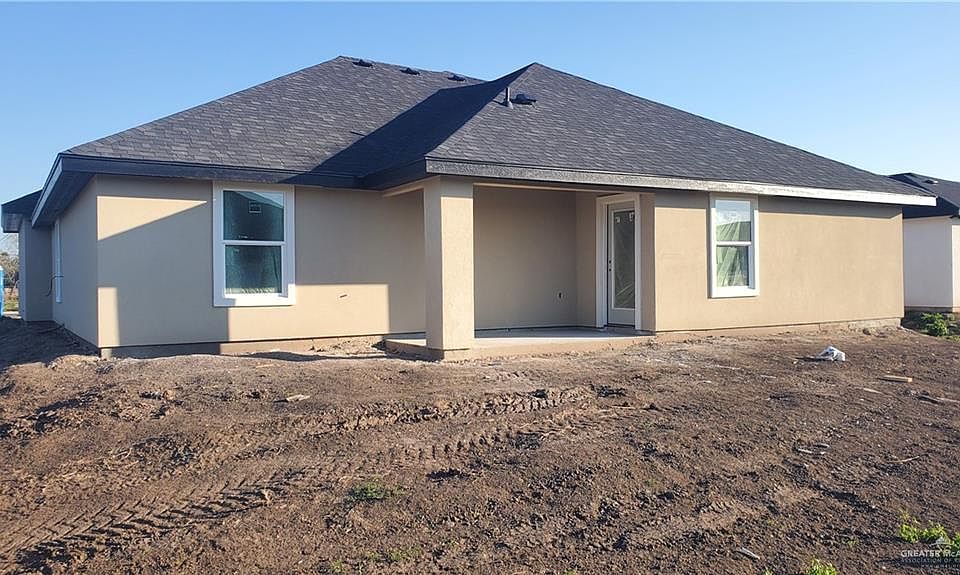 2nd image of 817 Fannin St