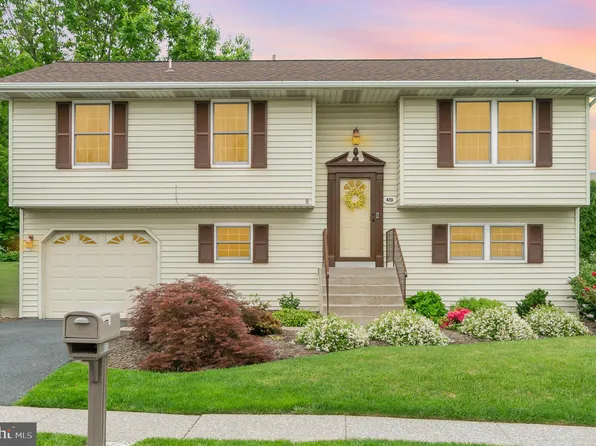 613 Lancaster Ave, Harrisburg, PA 17112