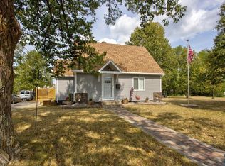 1003 E Harvey St, Ely, MN 55731