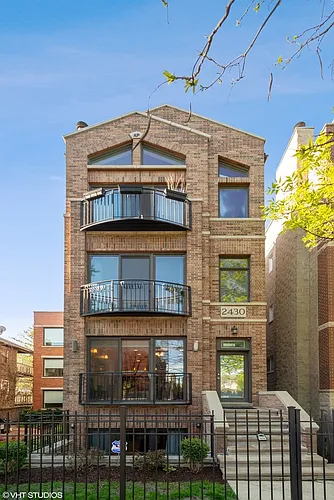 2430 W Iowa St #1 Photo 1
