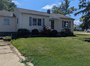 2227 E 38th St, Erie, PA 16510