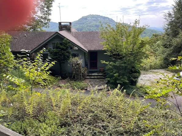 836 Dog Mountain Road, Highlands, NC 28741