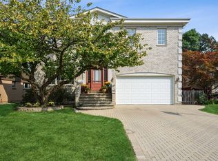 9529 Keeler Ave, Skokie, IL