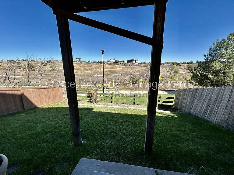 424 W 91st Cir — Photo 16